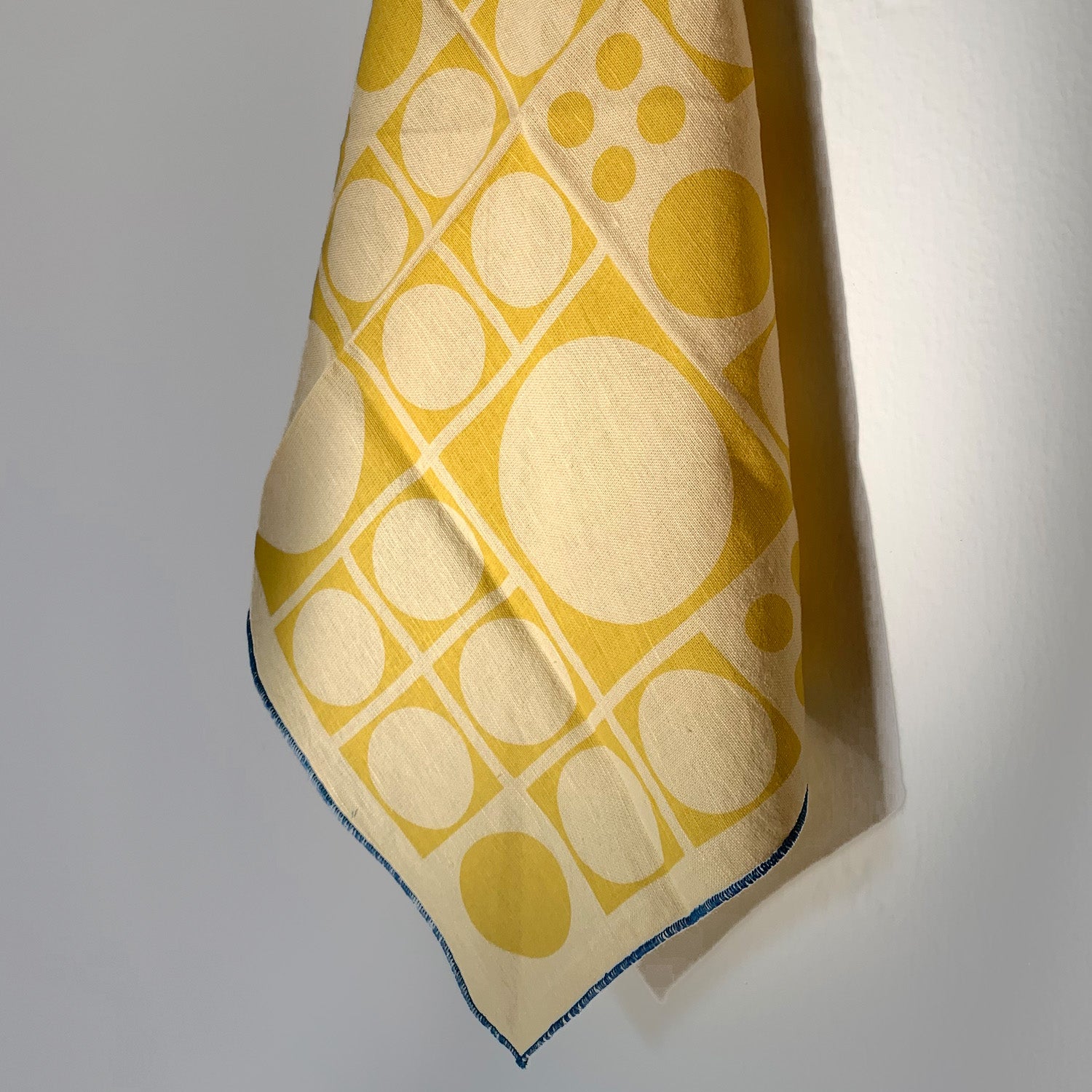 The Connect Four Dinner Napkin Set (2) - Chartreuse